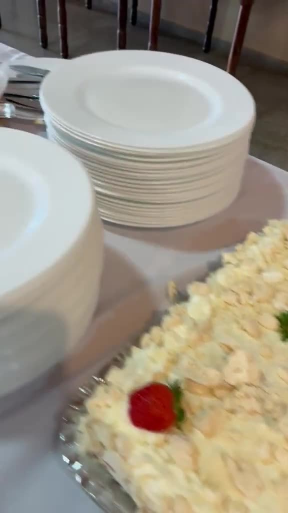Mesa de doces de uma festa de casamento